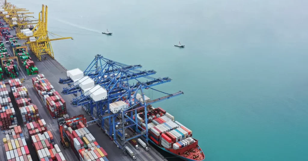 High-power drive system for offshore loading equipment
